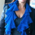 free knit ruggled scarf