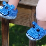 crocheted hippo baby booties