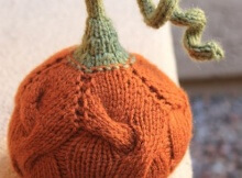 knit pumpkin