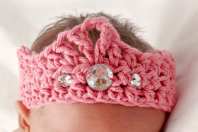 crochet baby crown