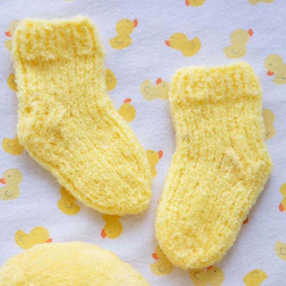 Free Knit Baby Socks Pattern