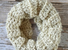 Crochet 30 Minute Chunky Cowl Pattern