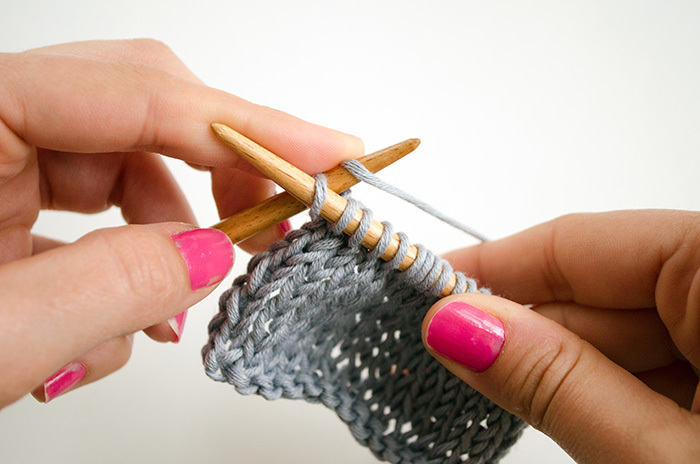 How to Purl without turning work