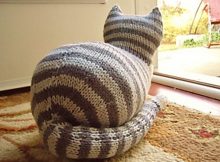 Knit Parlor Cat Pattern